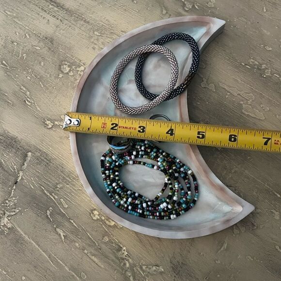 Handcrafted Resin Crescent Moon Tray - Picture 5 of 9